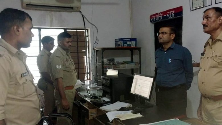 उपजिलाधिकारी दातागंज की अध्यक्षता में थाना उसावां में हुआ थाना समाधान दिवस का आयोजन