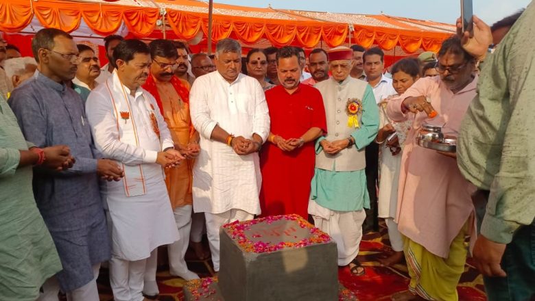 41 करोड़ से अधिक की लागत से बनने वाले एस टी पी प्लांट का केंद्रीय राज्यमंत्री बी एल वर्मा ने किया शिलान्यास