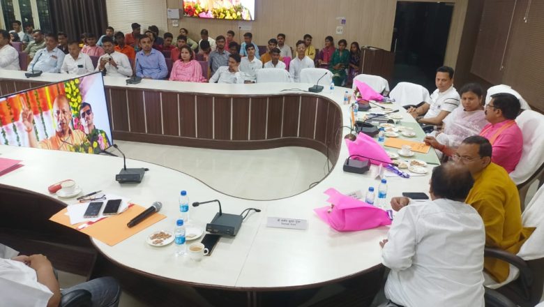 मुख्यमंत्री ने किया संशोधित संस्कृत छात्रवृत्ति योजना का शुभारंभ