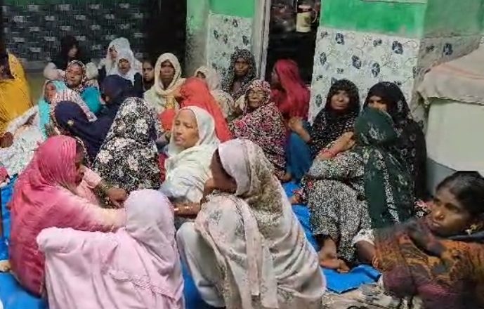 आवारा सांड  के हमले से बुजुर्ग की मौत