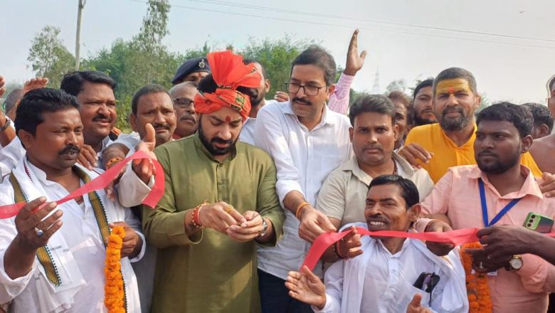 खगड़िया सांसद ने किया कुश्ती दंगल कार्यक्रम का किया फीता काट कर उद्घाटन