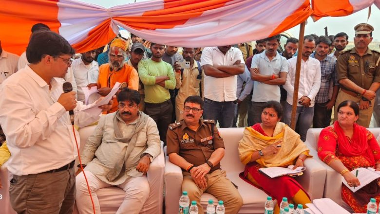 बदायूं।डीएम ने की मेला ककोड़ा की तैयारियों की समीक्षा