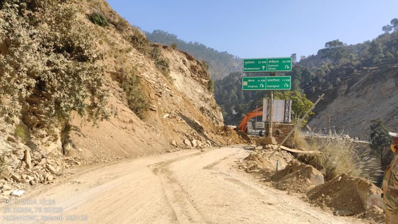 क्वारब राष्ट्रीय राजमार्ग तो खुला पर रुक रुक कर आ रहा है मालवा