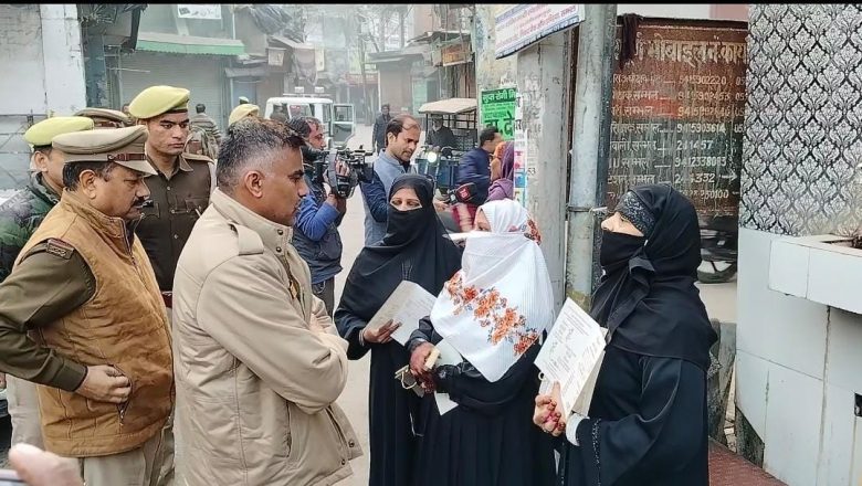 संभल मस्जिद सर्वे के दौरान भड़की हिंसा में तीन की मौत छावनी में तब्दील हुआ शहर