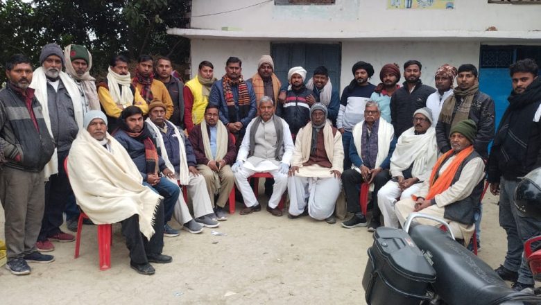 बलिया। नाई सभा की बैठक में मजबूती के लिए भरी हुंकार