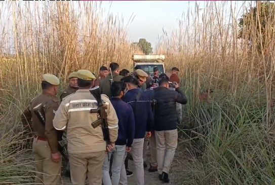 हापुड़/चार दिन पूर्व गायब प्रॉपर्टी डीलर का शव रजवाहे में पड़ा मिलने से मचा हड़कंप।