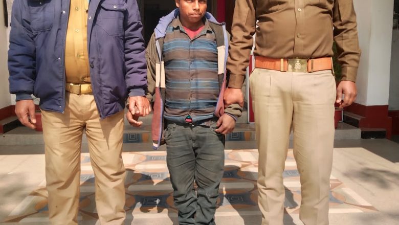 आजमगढ़ /पुलिस ने मंदिर की दान पेटी से चोरी करने वाले चोर को पकड़कर भेजा गया जेल