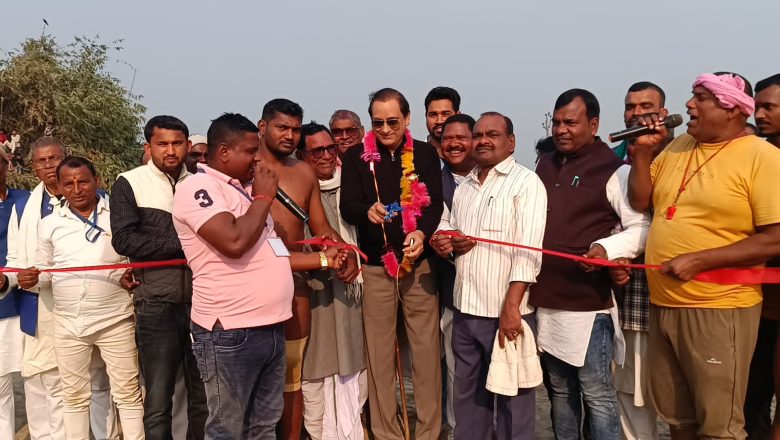 सरस्वती मेला में तीसरे दिन भव्य दंगल प्रतियोगिता एवं सांस्कृतिक कार्यक्रम का पूर्व सांसद ने किया उद्घाटन