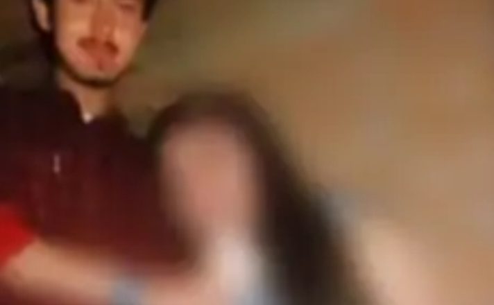 बदायूं।नाबालिग लड़की की फोटो एडिट कर सोशल मीडिया पर वायरल करके लड़की का धर्म परिवर्तन करने का प्रयास ।