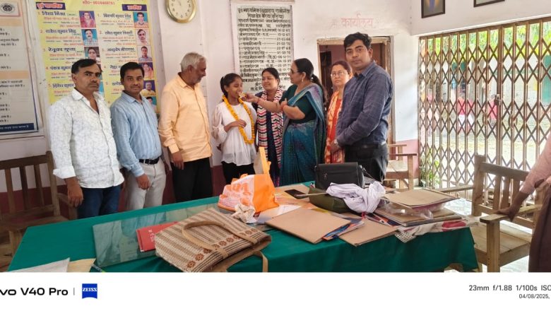 बलिया।कंपोजिट विद्यालय रानीगंज नित्य अर्जित करता उत्कृष्ट शैक्षणिक उपलब्धियां।