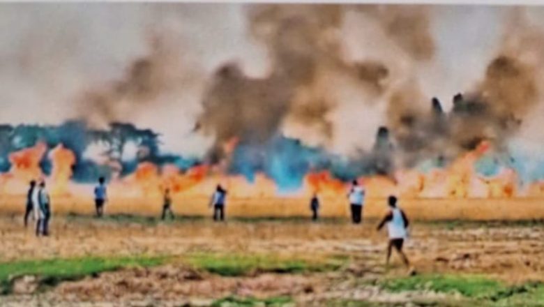 बलिया।16 बीघा गेहूं की खड़ी फसल जलकर खाक