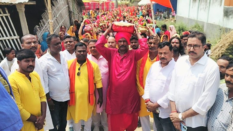 सहरसा(बिहार) ।श्रीमद भागवत महापुराण को लेकर निकाली गई कलश शोभायात्रा