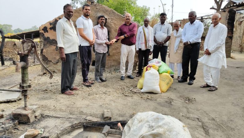 आजमगढ़।संत निरंकारी मिशन ब्रांच मेहनाजपुर के द्वारा अग्नि पीड़ित परिवार की किया गया सहायता।