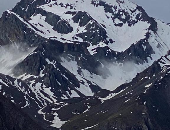 बलिया/पिथौरागढ़।आदि कैलाश और ओम पर्वत यात्रा कल से होगी प्रारंभ, प्रशासन ने की व्यापक तैयारी।