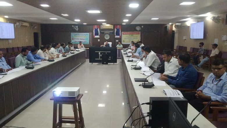 बदायूँ।ऋण आवेदनों को समय से निस्तारित करें बैंक ,पांच बैंको का सीडी रेशो मानक से कम, डीएम नाराज़