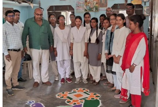 बलिया।अहिल्याबाई होल्कर की जयंती पर कार्यक्रम आयोजित 