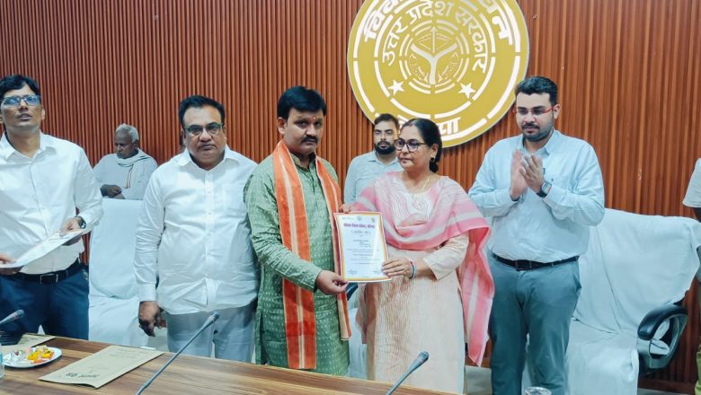 बलिया।अच्छे शिक्षकों के माध्यम से ही डिजिटल लिटरेसी का विस्तार हो सकता है ।