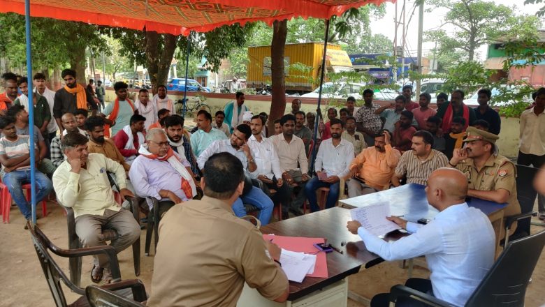 बलिया।थाना नगरा पर 21 लावारिस वाहनों की हुई नीलामी 