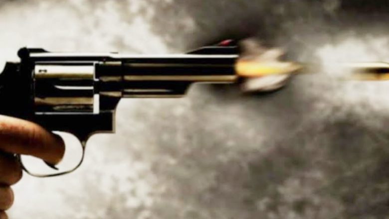 जौनपुर।संदिग्ध परिस्थितियों में महिला की गोली लगने से मौत, गांव में फैली सनसनी।