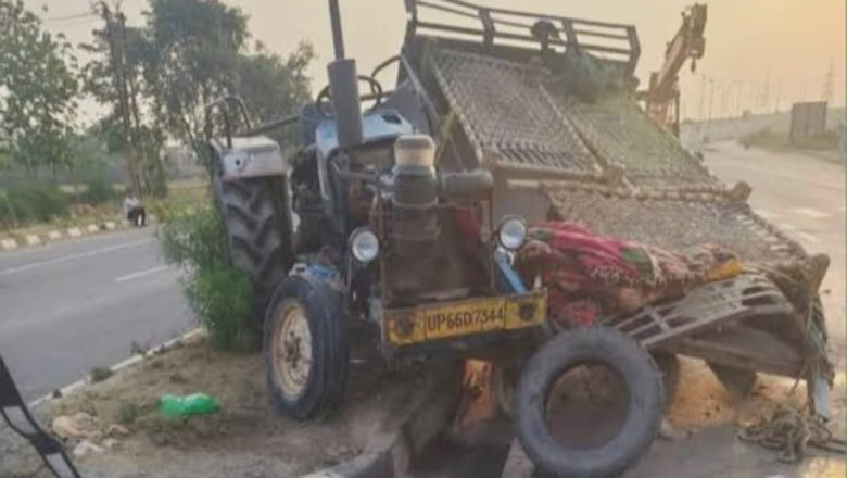 शाहजहांपुर।हाइवे किनारे खड़े पंक्चर ट्रैक्टर ट्राली में घुसा बेकाबू ट्रक दो मजदूरों की मौत 4 गंभीर घायल