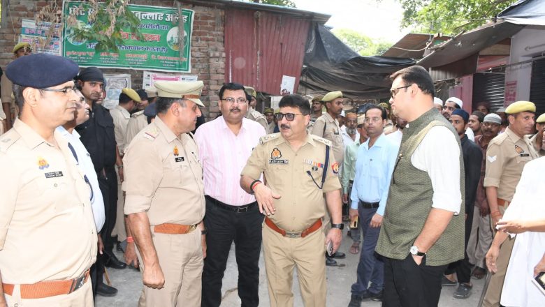 बदायूँ।डीएम एसएसपी ने ईदगाह पहुंच कर लिया व्यवस्थाओं का जायजा 