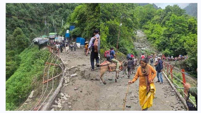 उत्तराखंड में बड़ा हादसा…केदारनाथ में भूस्खलन की चपेट में आए पांच यात्री, दो की मौत