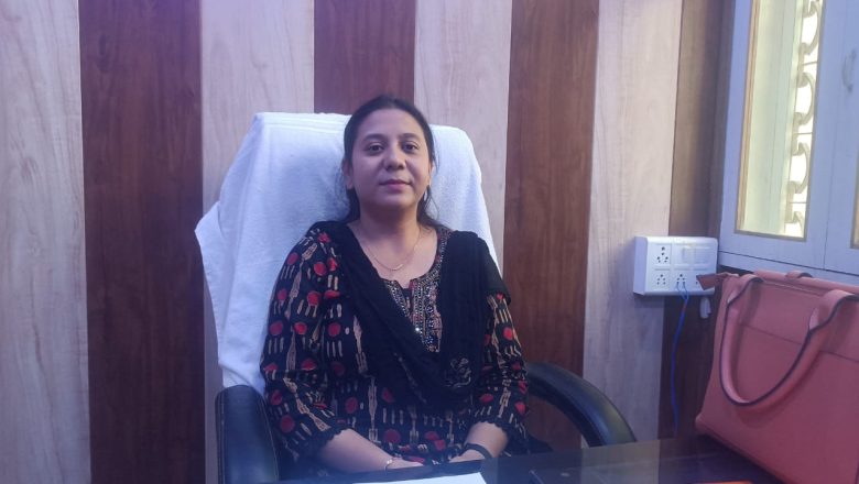 भदोही।नवागत जिला कृषि अधिकारी कुमारी इरम ने संभाला भदोही का कार्यभार।