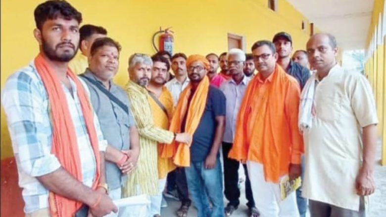 बलिया।विहिप स्थापना दिवस को भव्य रुप देने हेतु जिम्मेदारी सहित रुपरेखा तैयार ।