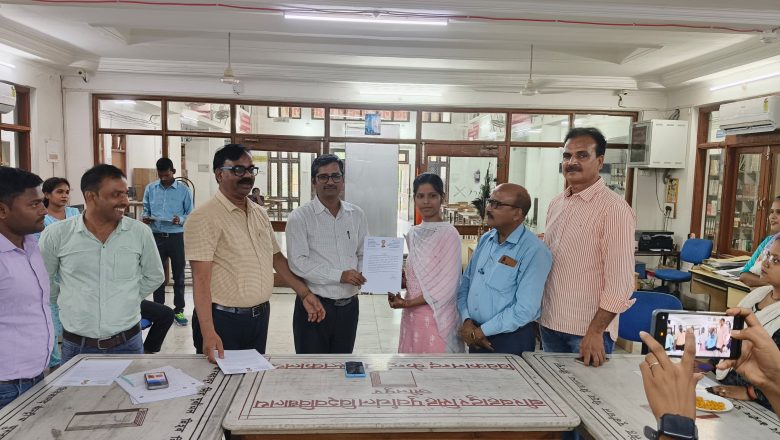 जौनपुर।विवेकानंद पुस्तकालय में 21 प्रशिक्षुओं ने किया कार्यभार ग्रहण