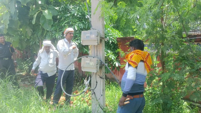 दुर्गागंज में आंधी और बिजली से बाधित हुई विद्युत आपूर्ति, कड़ी मशक्कत के बाद बहाल।