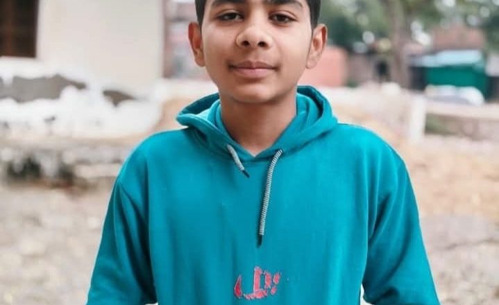 जौनपुर।छात्र की संदिग्ध परिस्थितियों में मौत, पुलिस ने शव को पोस्टमार्टम के लिए भेजा ।