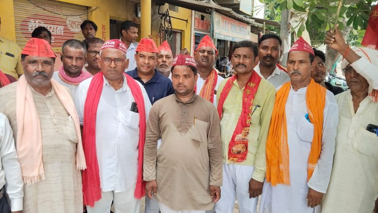 भदोही।निषाद पार्टी के तत्वाधान में पूर्व सांसद फूलन देवी की मनाया गया शहादत दिवस।