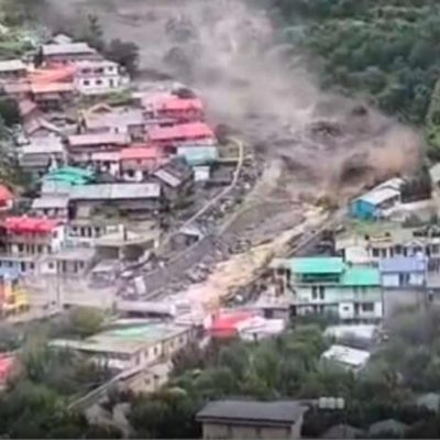 उत्तराखंड में फिर तबाही, खीरगंगा नदी में बाढ़ से धराली में मचा हाहाकार, कई लोगों के दबे होने की आशंका