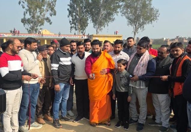 बदायूँ।श्री बालाजी दरबार बल्देव धाम के महंत ने किया बिसौली क्रिकेट कप सीजन 4 का उद्घाटन