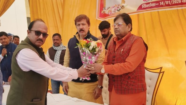 जौनपुर।50 वी पुण्यतिथि के अवसर पर जरूरतमंद को दिया गया कंबल ।