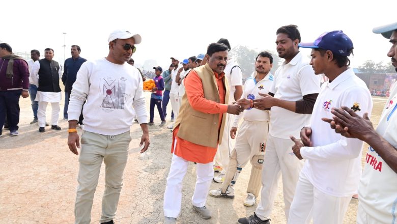 भदोही।शशांक मिश्रा क्रिकेट क्लब फाइनल खेलने वाली बनी दूसरी टीम।