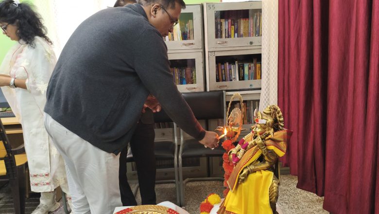 शाहजहांपुर।जिलाधिकारी की अध्यक्षता में जवाहर नवोदय विद्यालय शाहजहांपुर में विद्यालय प्रबंधन समिति की बैठक सम्पन्न