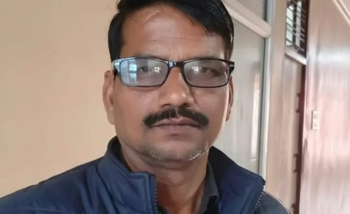 बलिया।शिक्षा क्षेत्र सीयर: सहायक अध्यापक जितेन्द्र कुमार मौर्य का असामयिक निधन