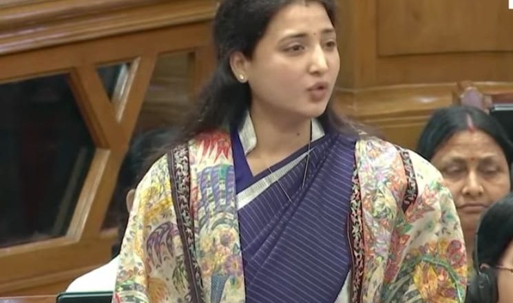 लखनऊ/ जौनपुर।9 वर्षों में मात्र फीसदी कार्य धरातल पर : रागिनी सोनकर