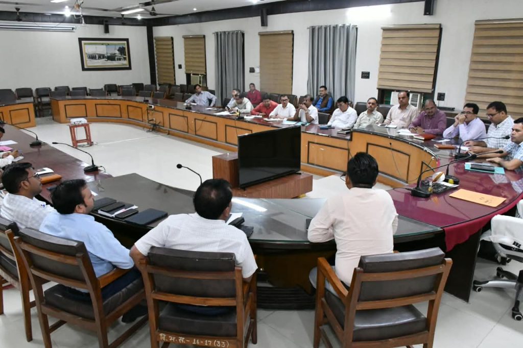 बदायूँ।मेले में विद्युत, शौचालय, व्यवस्था की गुणवत्ता पर दिया जाए विशेष ध्यान